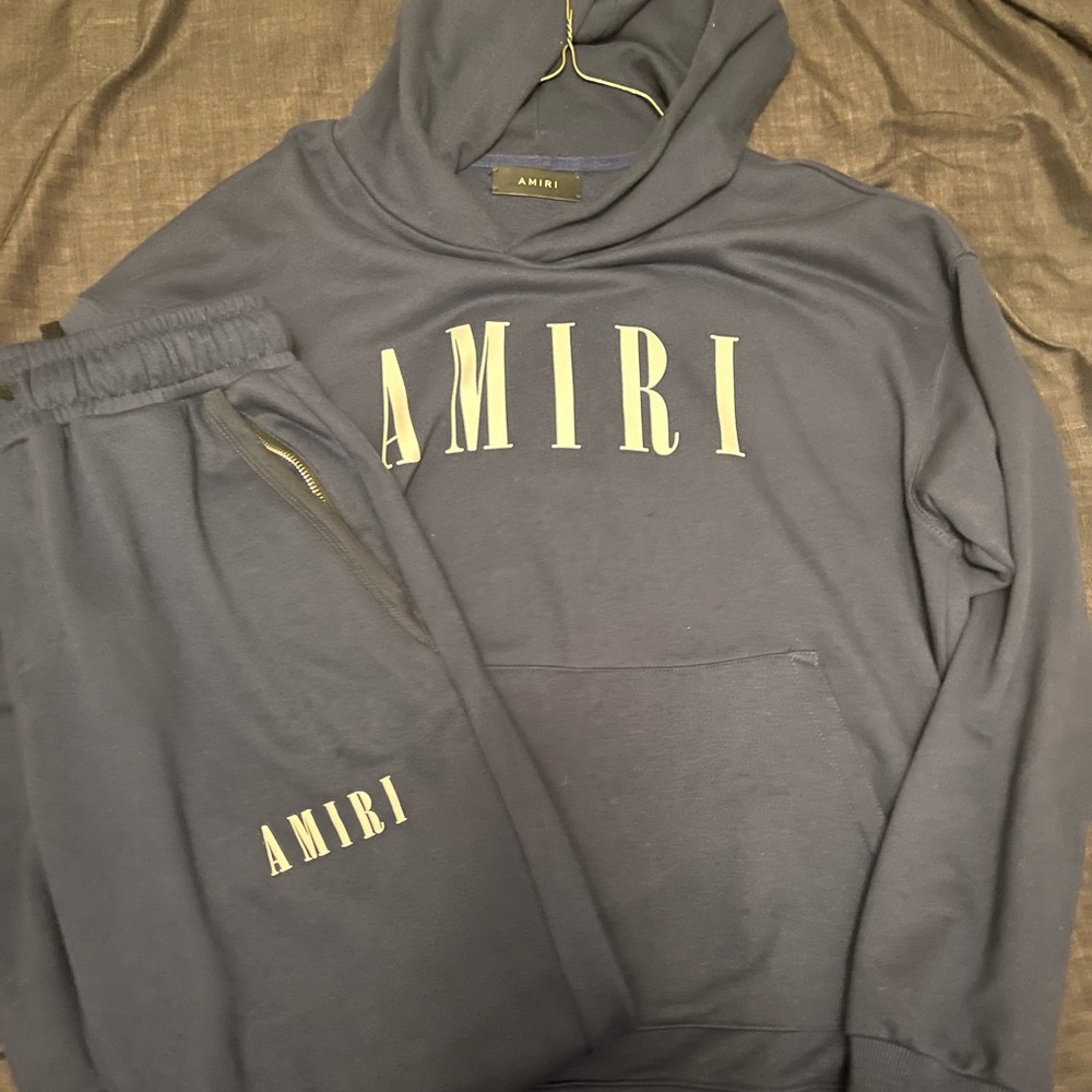 Amiri Sweat suit